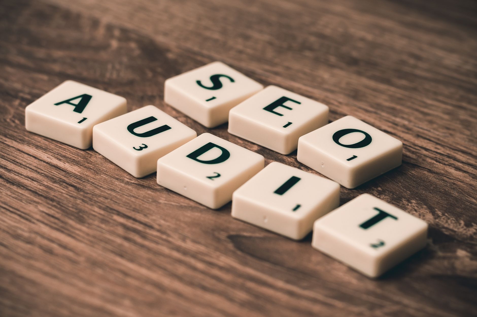 Illustration de stratégies efficaces d'optimisation technique SEO pour PME avec exemples concrets et résultats mesurables