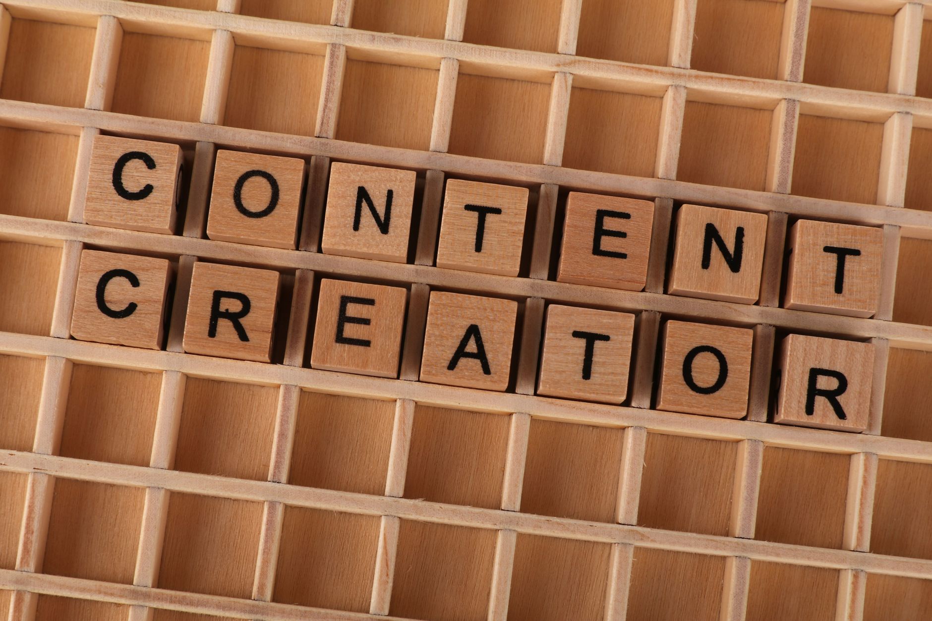 Stratégie de contenu innovante pour attirer des clients sans publicité dans les TPE et PME