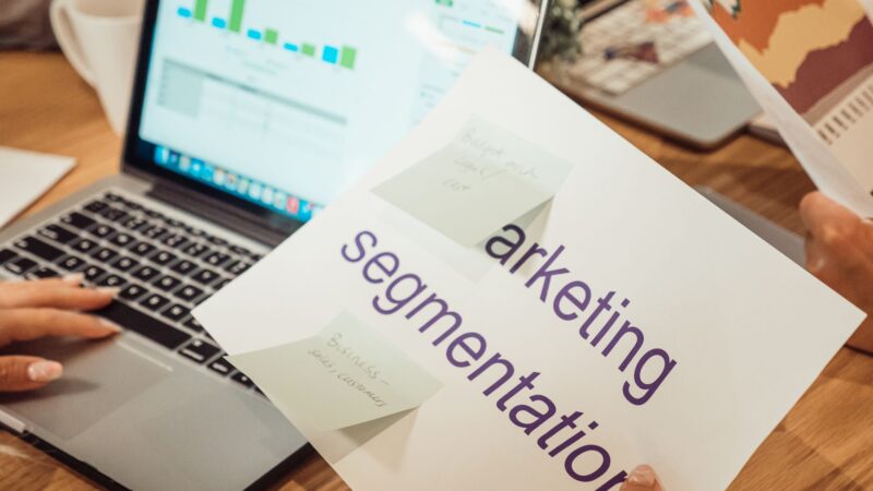 Positionnement marketing TPE essentiel pour différenciation et stratégie efficace des petites entreprises