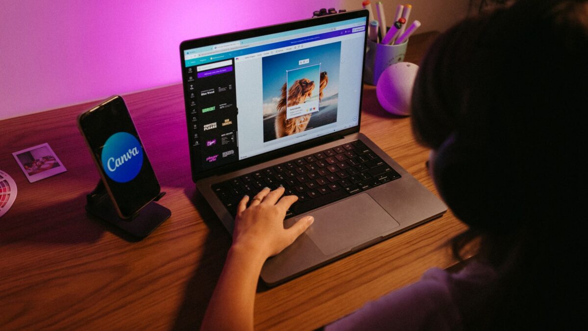 Interface Canva pour créer des visuels professionnels sans graphiste