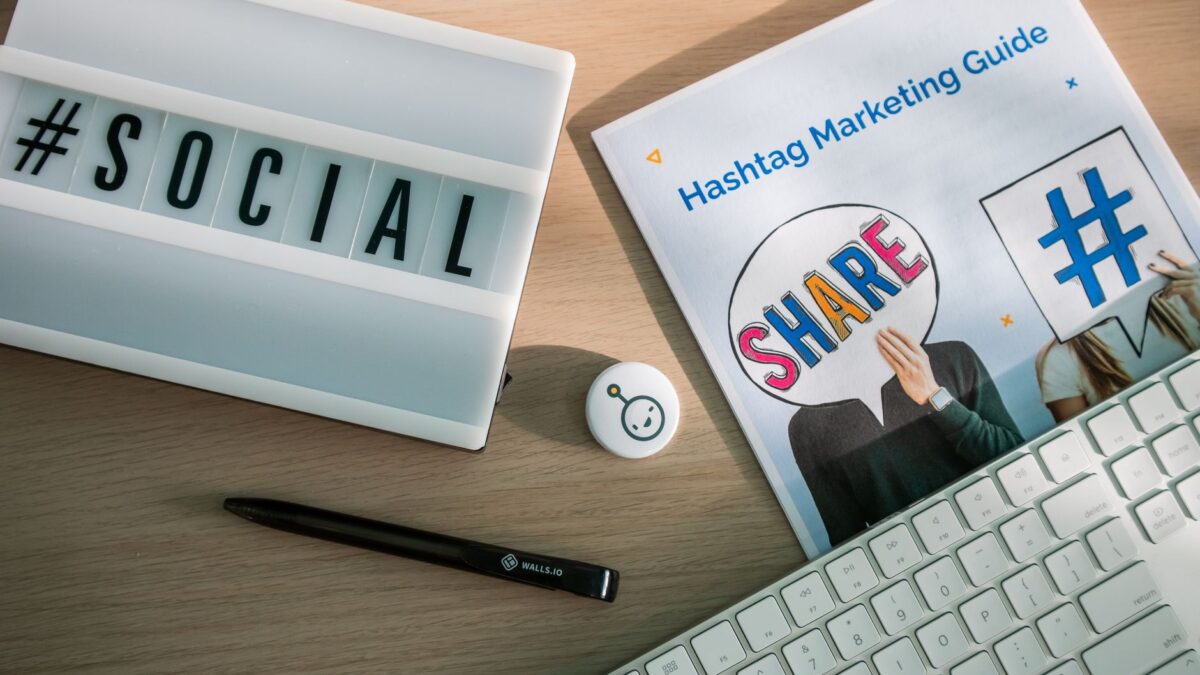 Image illustrant les formats de contenu B2B engageants et viraux sur LinkedIn en 2026