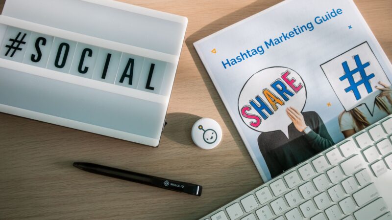 Image illustrant les formats de contenu B2B engageants et viraux sur LinkedIn en 2026
