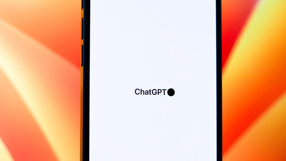 Illustration d'un chatbot IA interactif pour améliorer la communication des TPE et PME en 2026