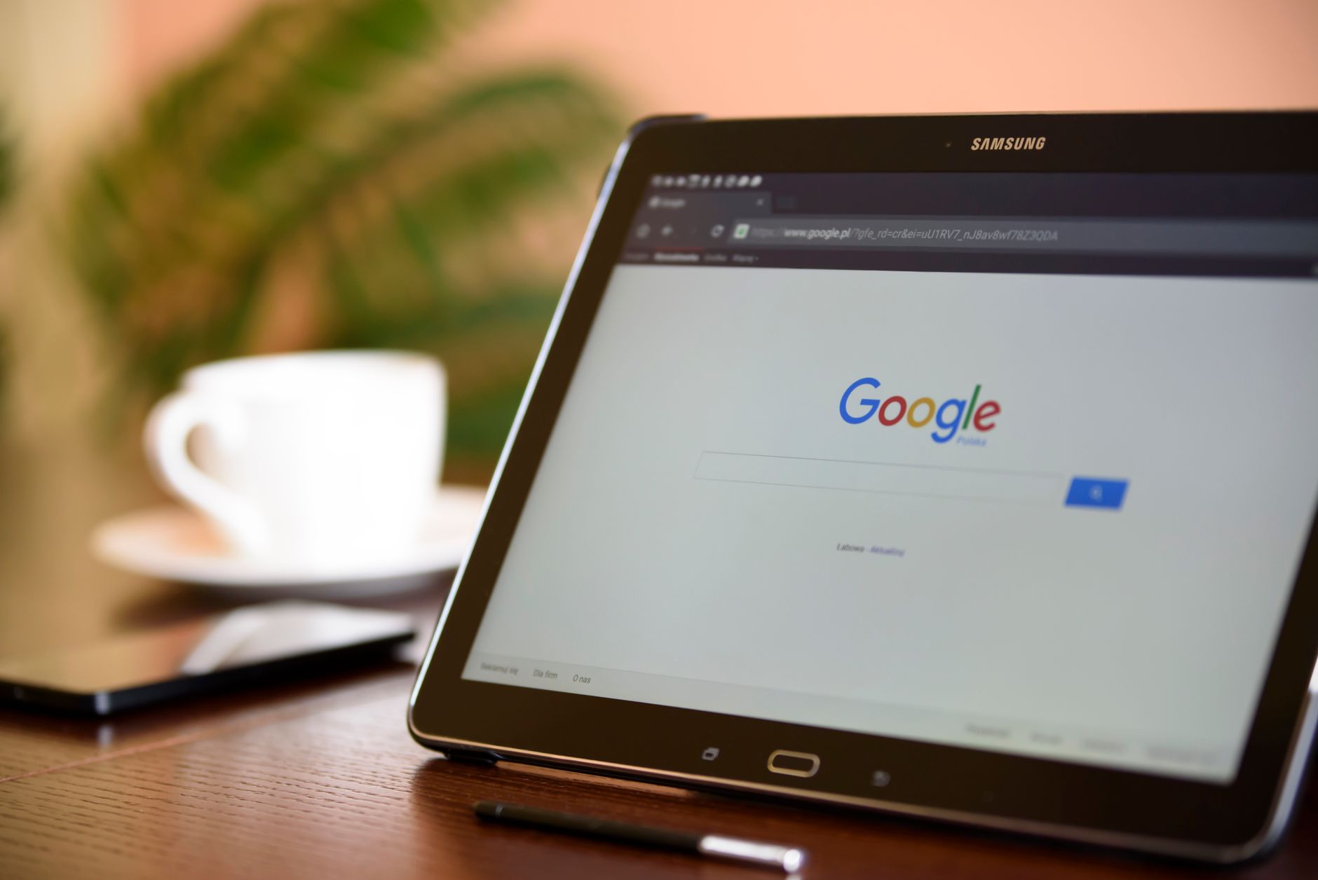 Comparaison entre l'IA et Google pour le référencement SEO moderne et l'optimisation des moteurs de recherche
