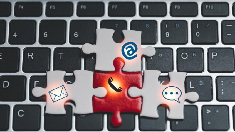Graphique illustrant les causes principales d'un taux d'ouverture email faible en marketing numérique