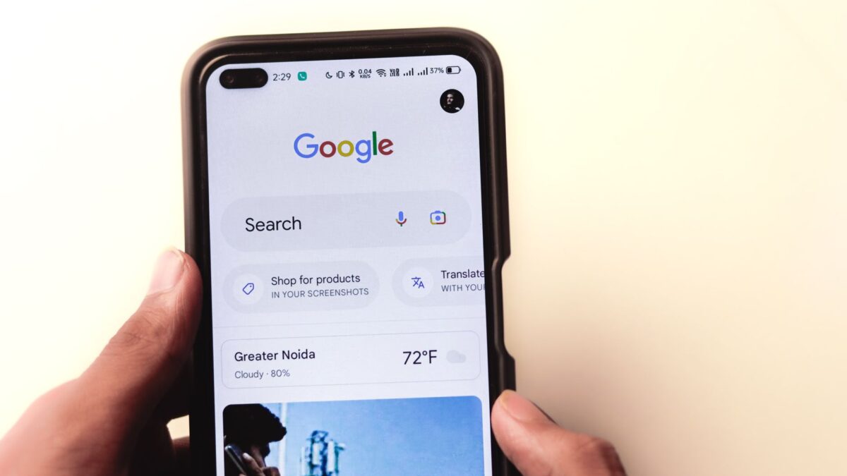 Page contact optimisée pour SEO local PME avec formulaire et carte interactive pour améliorer la visibilité locale